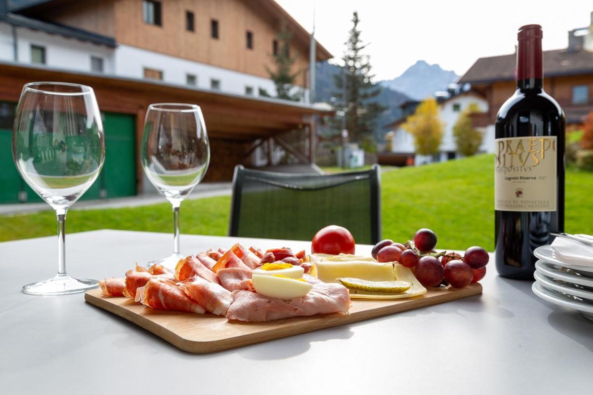 Appartements Patzleiner Rosmarie Prato alla Drava Buitenkant foto