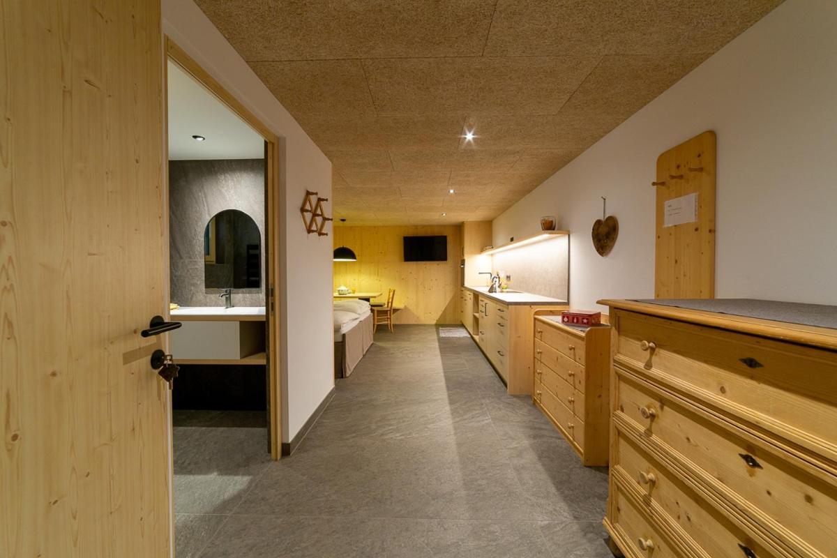 Appartements Patzleiner Rosmarie Prato alla Drava Buitenkant foto