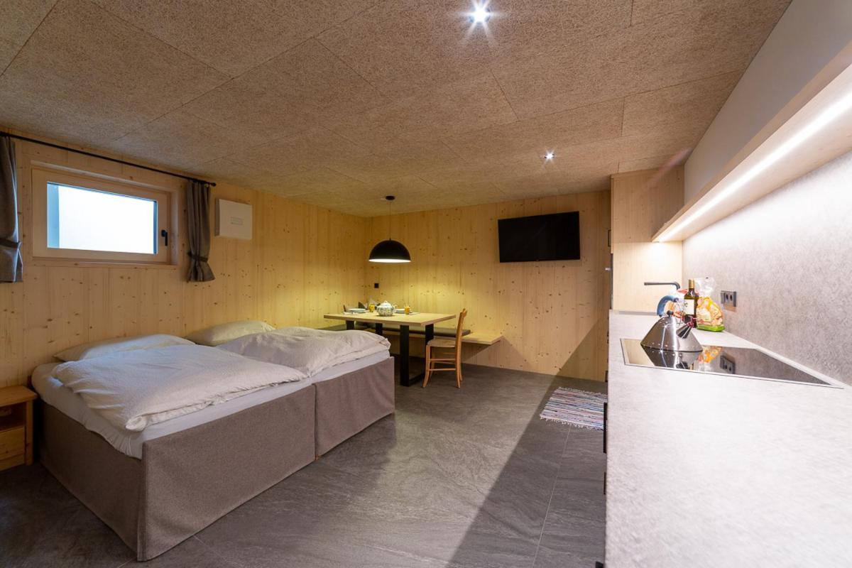 Appartements Patzleiner Rosmarie Prato alla Drava Buitenkant foto
