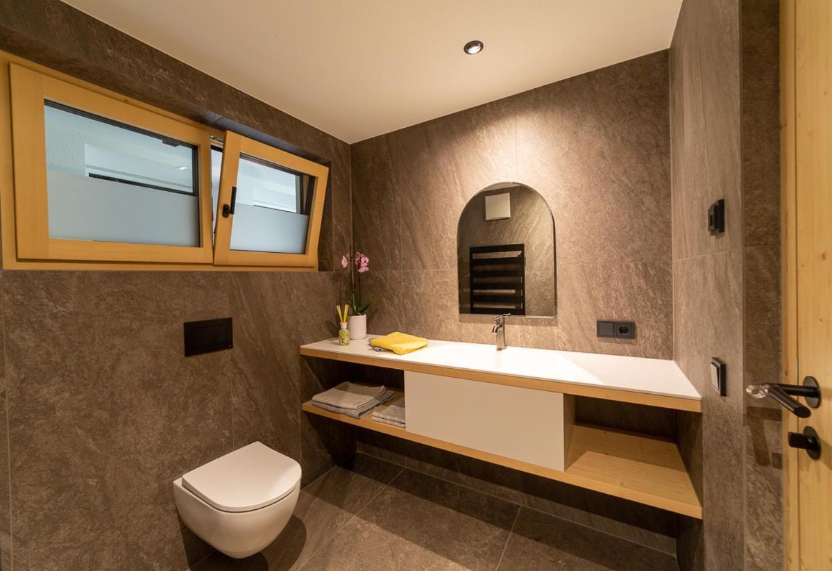 Appartements Patzleiner Rosmarie Prato alla Drava Buitenkant foto